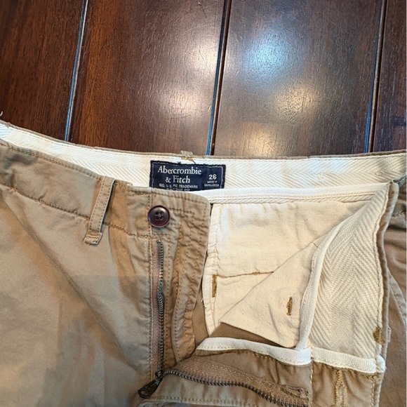 Abercrombie & Fitch Khaki Casual Shorts, size 26 - Picture 6 of 8